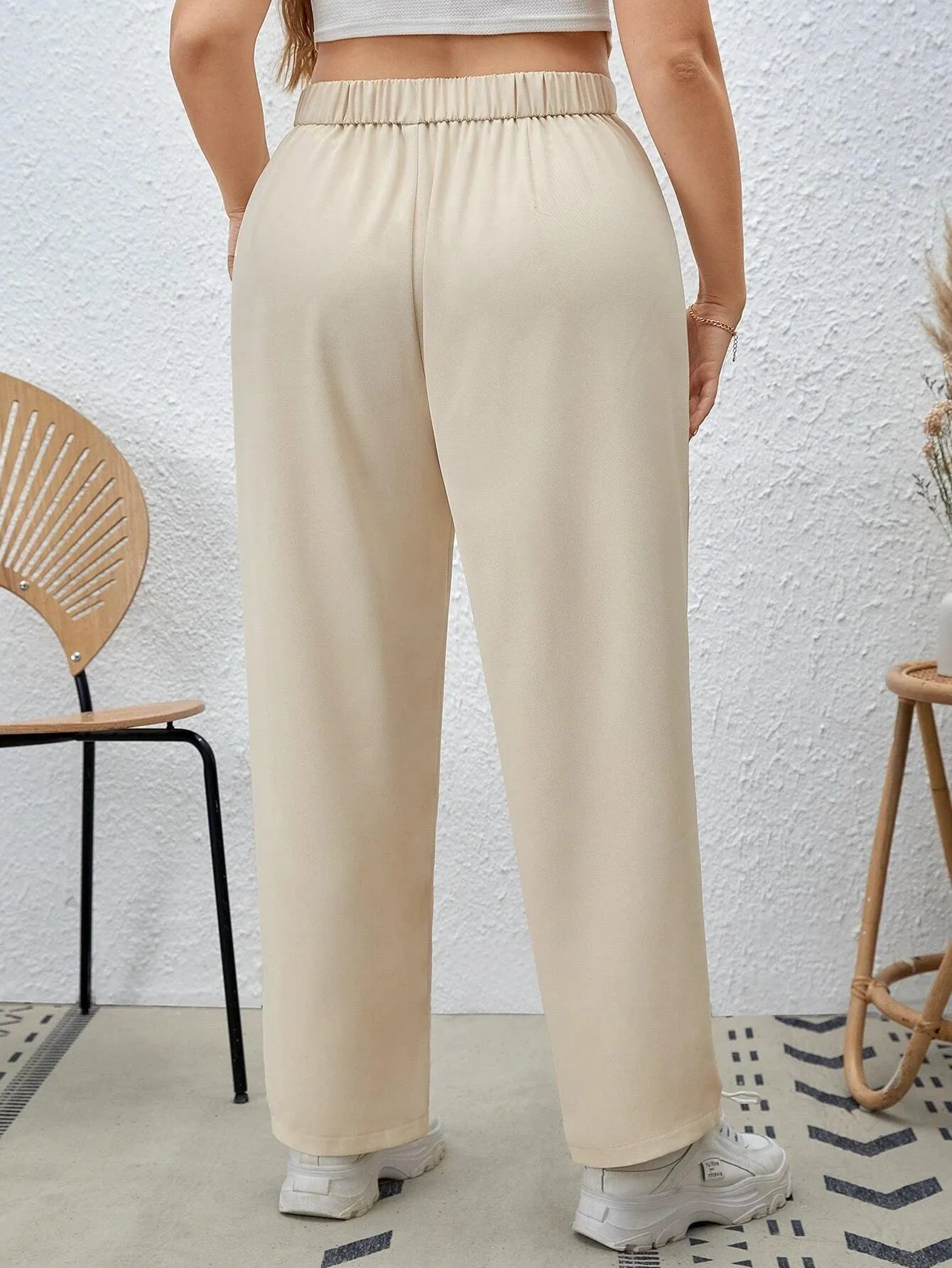 Calça Reta Feminina Plus Size - Amalia