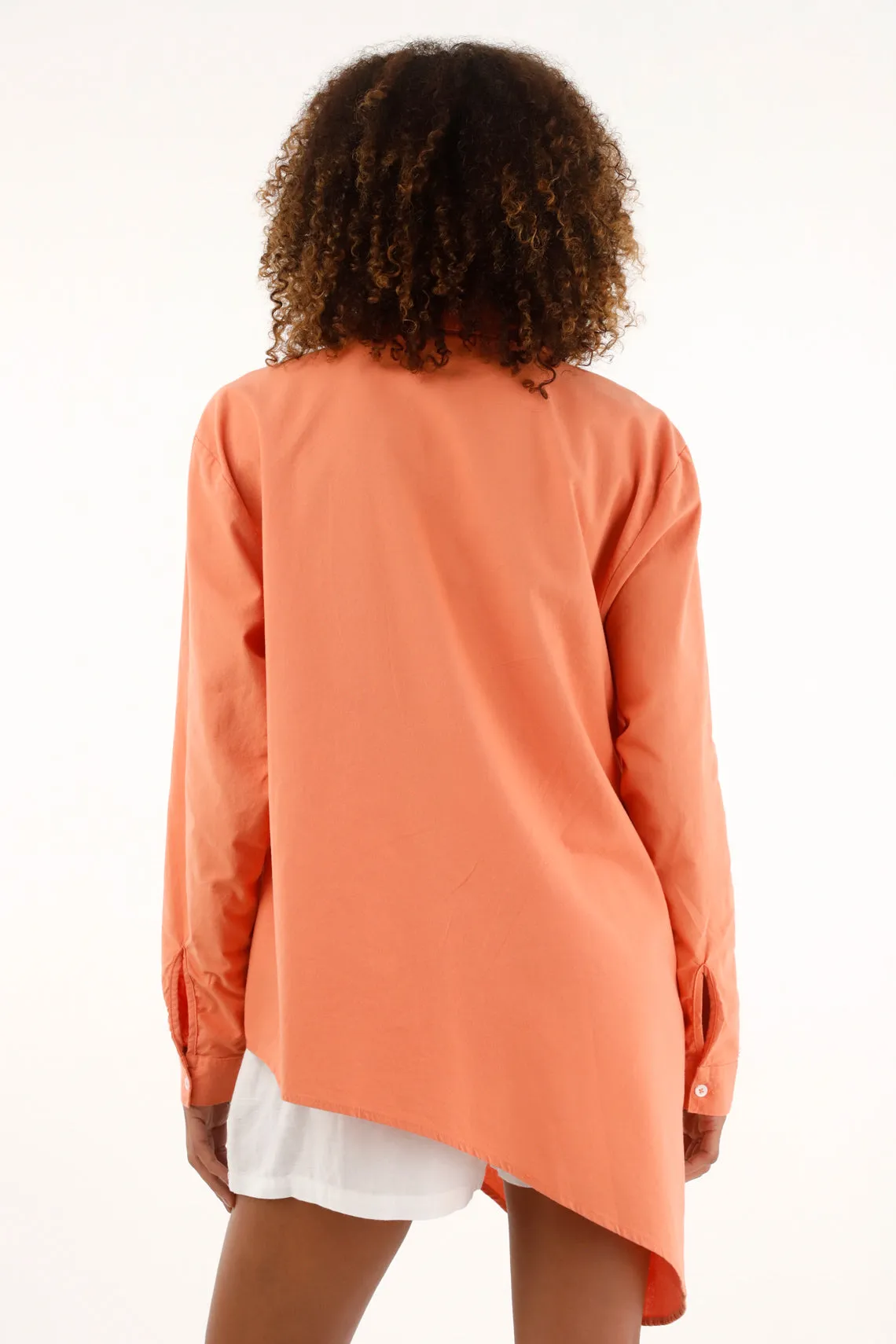 Camisa naranja cuello clásico en algodón 100% para mujer