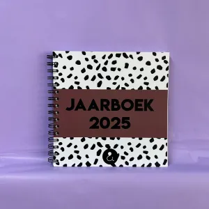 Jaarboek 2025 | BLANCO | Botanical Camel