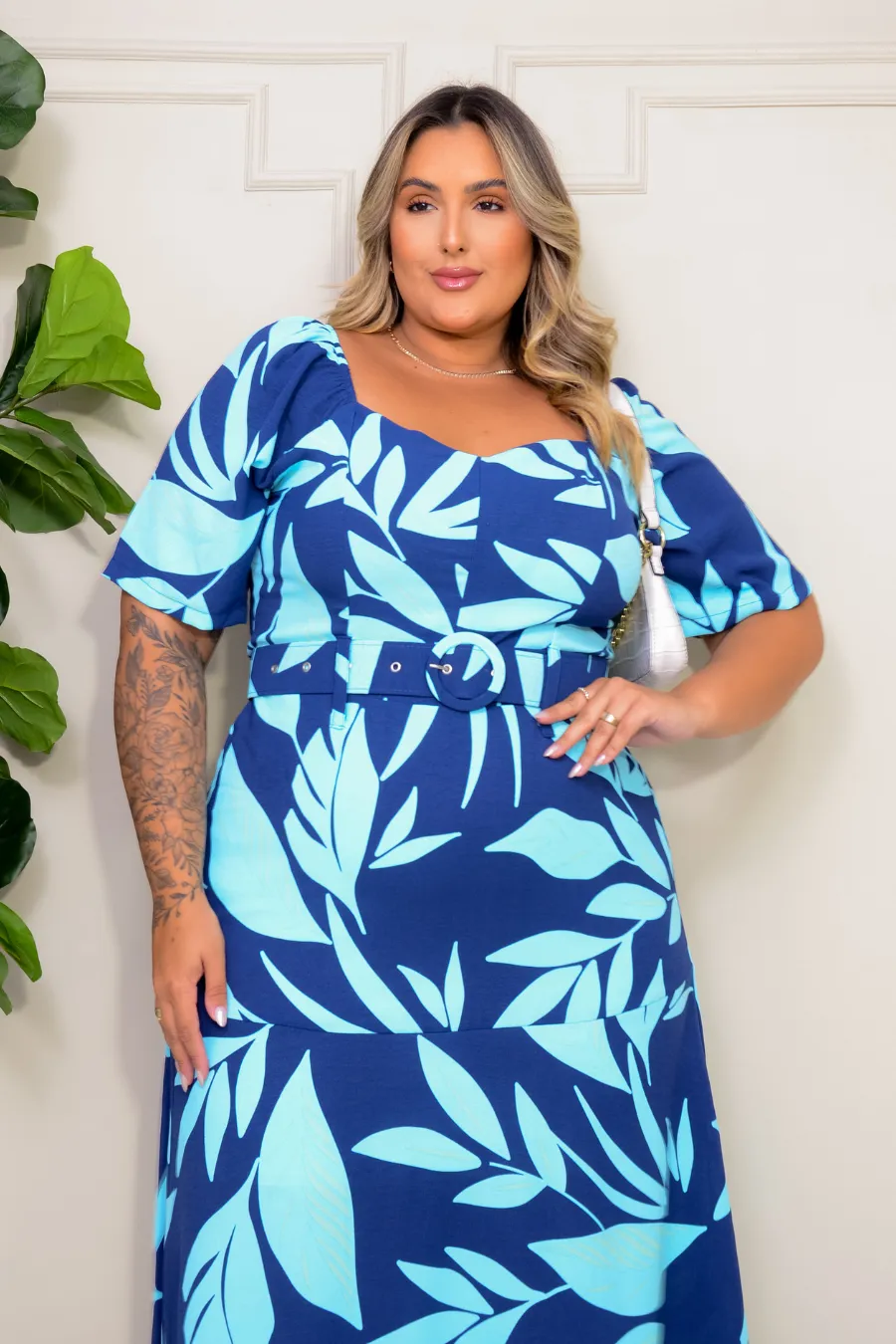 Vestido Plus Size Com Cinto Firenze