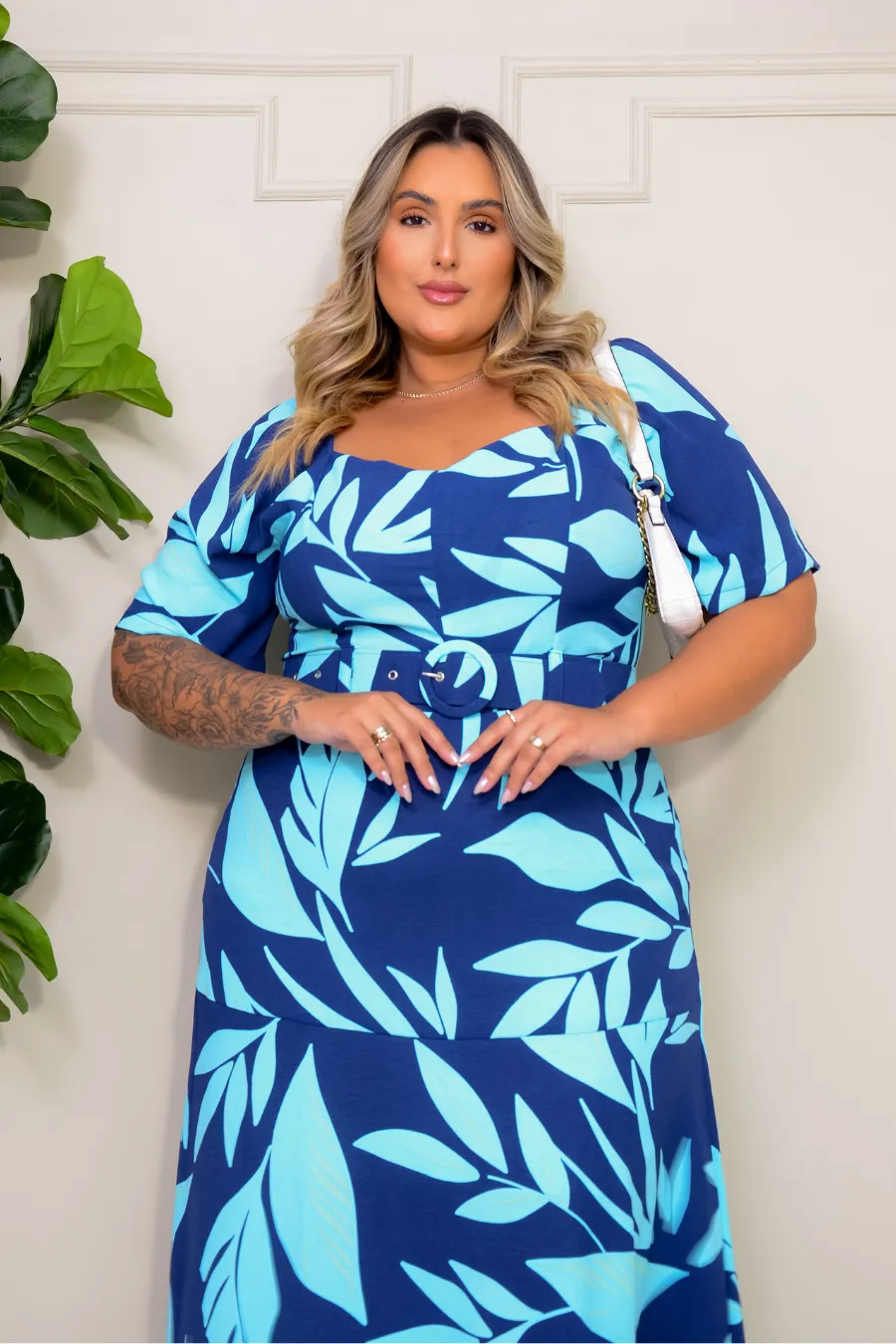 Vestido Plus Size Com Cinto Firenze